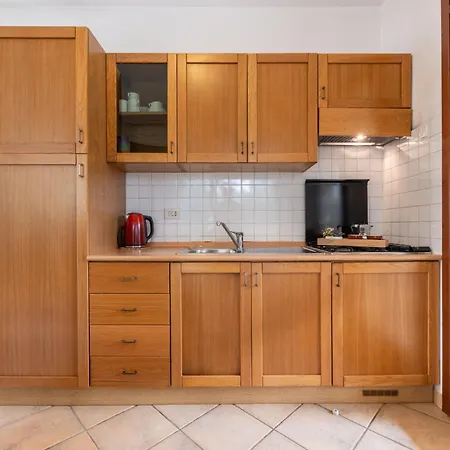 Carlo-4 By Interhome * Notteri