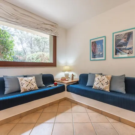 Carlo-4 By Interhome Дом отдыха *